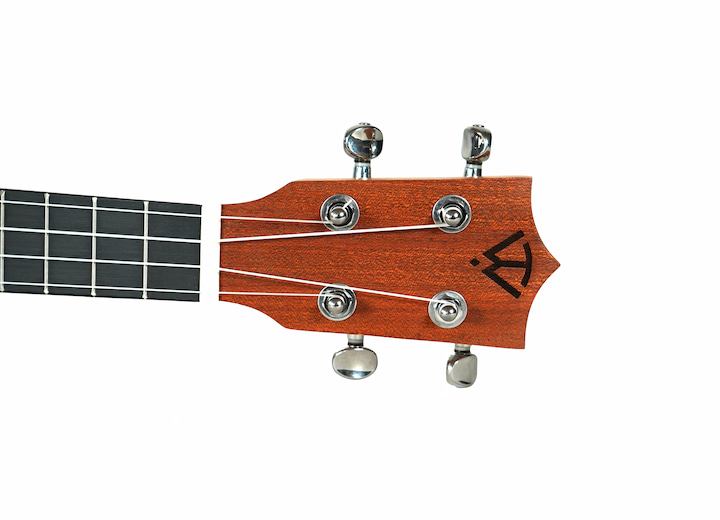 Pioneer ukulele by Twisted Wood Guitars, photo 4