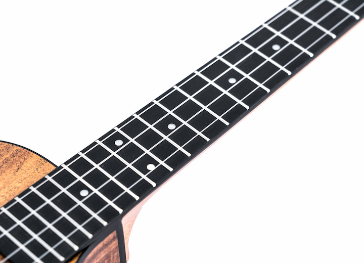 Switchback ukulele by Twisted Wood Guitars, photo 5